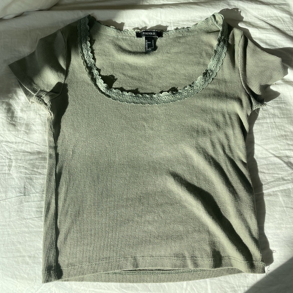 Forever 21 small green crop top